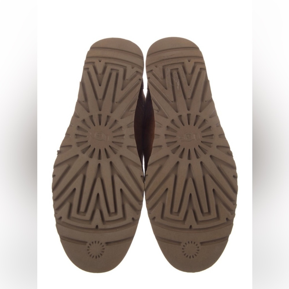 UGG Brown Suede High-Top Sneakers / Chukka Boots - Picture 5 of 5